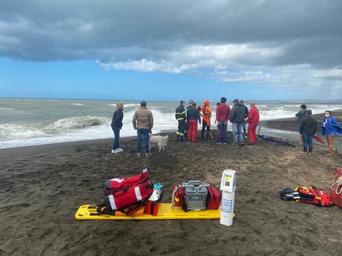 Trascinato in mare dalla corrente, anziano muore a Cerveteri