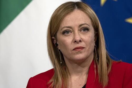 Denunciato il "finto" Br che scrisse "Spara a Giorgia" firmando con la stella a 5 punte