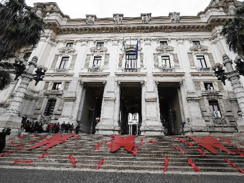 Inchiesta sugli appalti al Miur, spuntano nuove intercettazioni