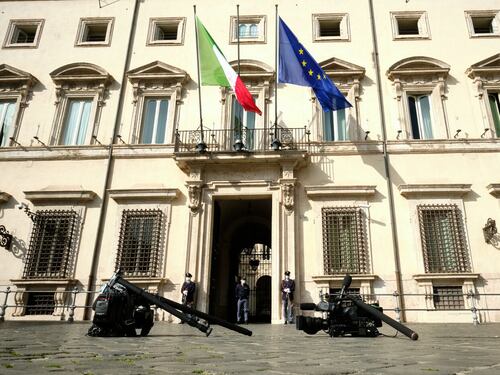 Vecchi e nuovi trend dell’attività legislativa: gli ultimi esecutivi a confronto. I dati di Bistoncini Partners