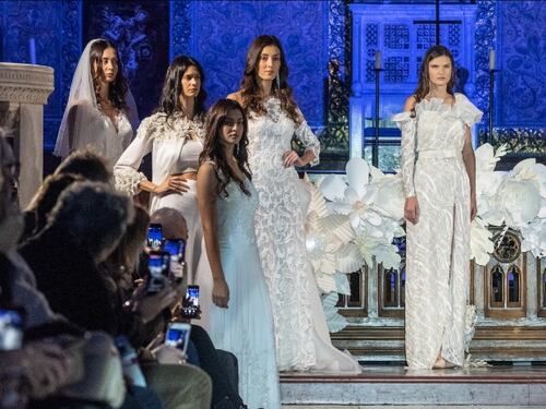 Con Roma Fashion White sfila l'alta moda sposa