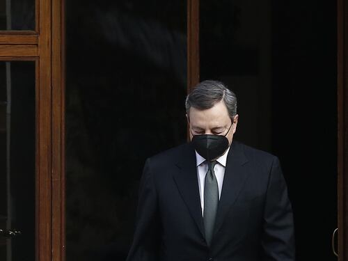 Governo, Draghi in Parlamento: parli agli italiani più che ai mercati