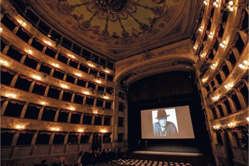 Teatro di Roma, una poltrona va alla sinistra dopo la lagna Pd su De Fusco