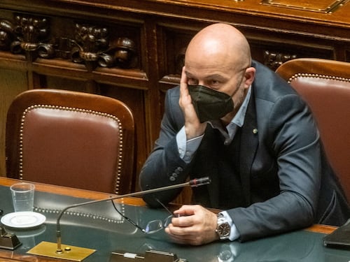 Def 20022, il documento svela il bluff del gas russo: con l'interruzione si prevede un tracollo