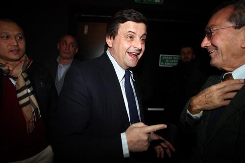 Calenda: "Non sono l'anti Renzi. Se Pd si allea con M5S vado via"