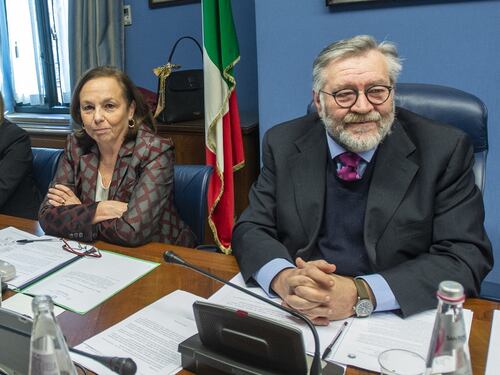Terremoto Copasir, Pd e M5s con la Meloni contro la Lega