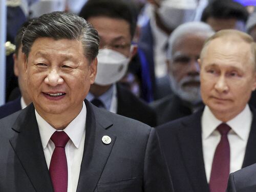 Cina e Russia a braccetto sulla Luna: accordo per la costruzione di una stazione spaziale