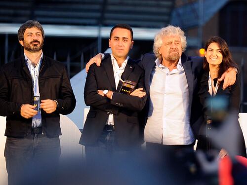 La vera svolta che salverebbe Grillo e i suoi