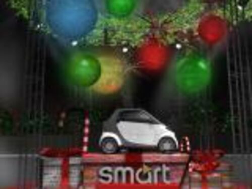 La Smart elettrica illumina il Natale di Roma