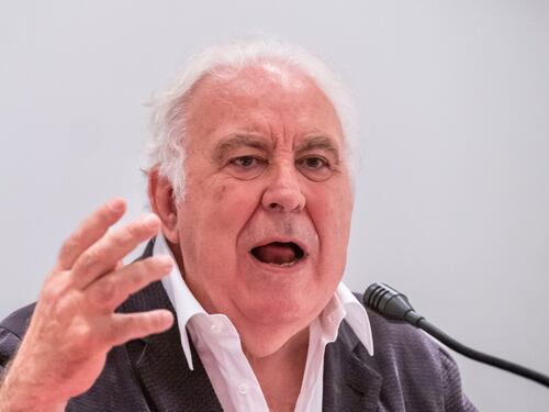 “Abuso di potere”. Michele Santoro punta il dito contro Mario Draghi per la lista dei putiniani