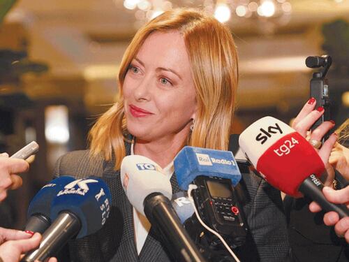 Meloni avverte l'Europa: "Non voteremo mai soluzioni non sostenibili"