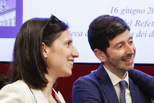 Campania e Puglia restano a sinistra, il Pd non si tiene: "Si può fare!". Cosa dimenticano al Nazareno...