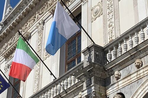 Pedopornografia, maxi-operazione della Polizia. Indagato anche ex consigliere di Brescia