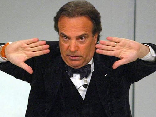 Montesano spietato: "Le task force? Solo fregnacce. Ma non si vergognano?"