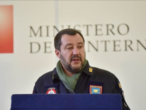 Salvini: "Con Ong in mare ripartono i barconi e si contano i morti"