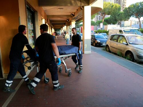 Parte un colpo di pistola: paziente muore in ambulatorio