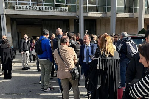 Terremoto, sciame sismico ad Avellino e scosse ai Campi Flegrei: la situazione in Campania