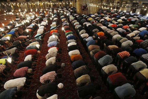 La rete in Italia che inneggia all’Iran e invita alla "resistenza islamica"