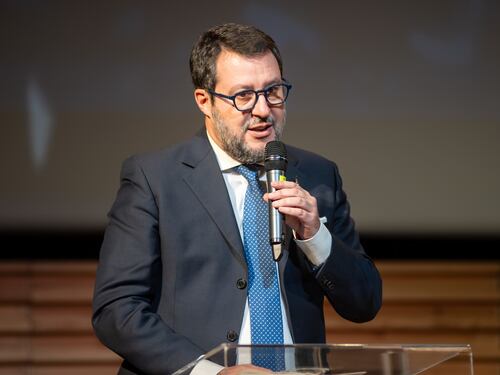 Salvini a Firenze per un’altra Europa: nuova visione politica per l’Ue