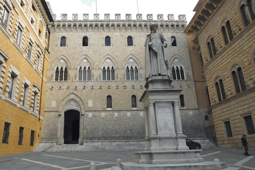 Ok al salvataggio di Mps. L'assemblea degli azionisti approva l'aumento di capitale