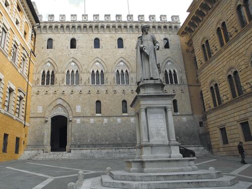 Ok al salvataggio di Mps. L'assemblea degli azionisti approva l'aumento di capitale