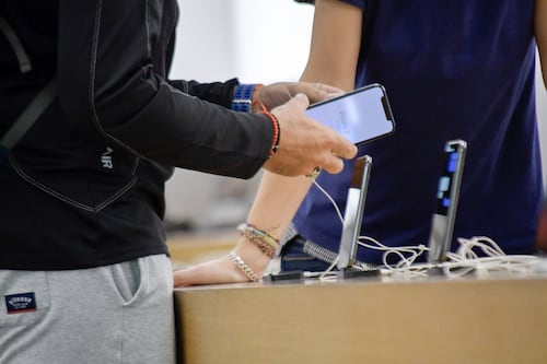Basta pubblicità indesiderata sul cellulare, arriva il registro delle oppozioni