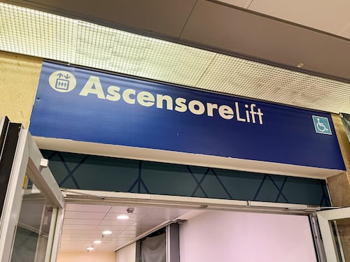 Cosa è successo alla stazione di Milano Centrale: donna violentata in ascensore, fermato un uomo