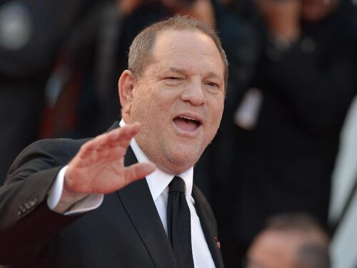 Harvey Weinstein si è consegnato alla polizia