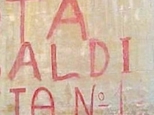 Invece dei graffiti cancellano il cimelio