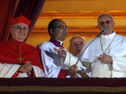 Papa Francesco, i dodici anni del pontificato. La lenta rivoluzione iniziata con l’elezione