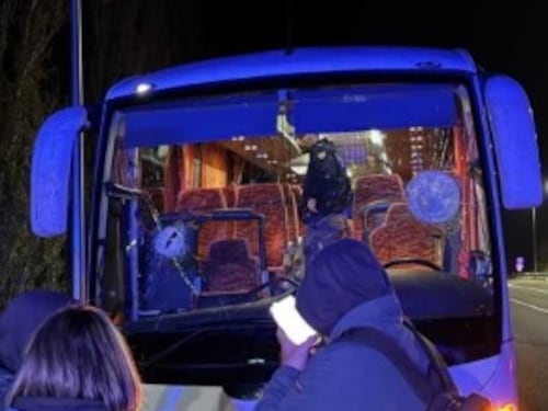 Sassaiola contro il pullman dei tifosi del Pistoia basket. Muore l'autista