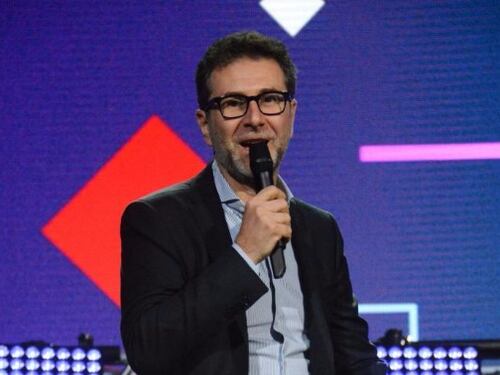 Rai, i pm si prendono i contratti di Fabio Fazio