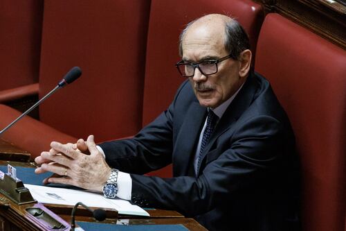 Inchiesta dossier, De Raho convocato da Cantone per rispondere sul verminaio di Striano & Co