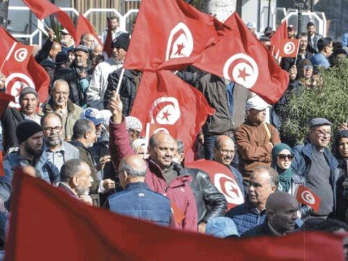 Tunisia in crisi, manca il pane e l'inflazione è alle stelle
