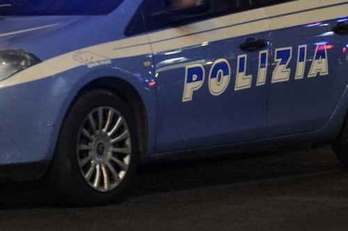 Roma, tentato furto nella villa di Berlusconi: due persone incappucciate in giardino