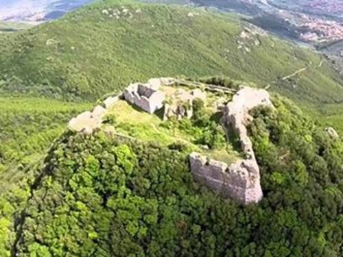 Una firma per far rinascere i prodotti del Monte Pisano