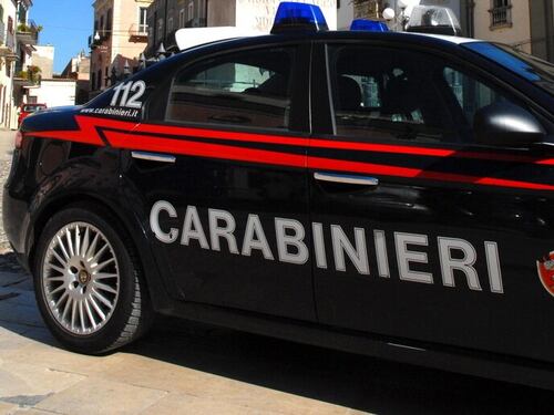 Ragazzo accoltellato dopo una lite: è grave. Tre arresti per tentato omicidio