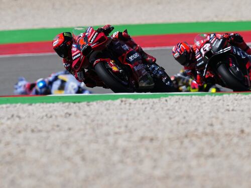 MotoGp, a Portimao vince Bagnaia. Sul podio anche Vinales e Bezzecchi