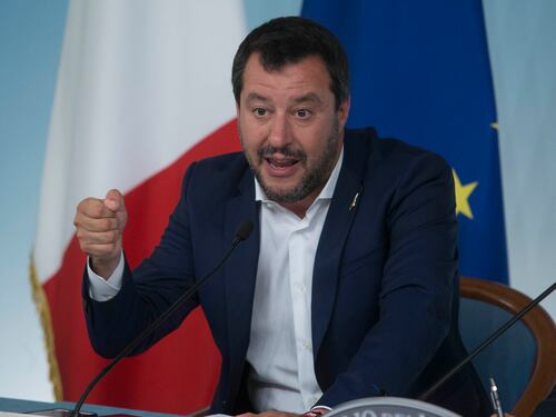 Salvini non vuole la patrimoniale: l'ipotesi del ministro è...