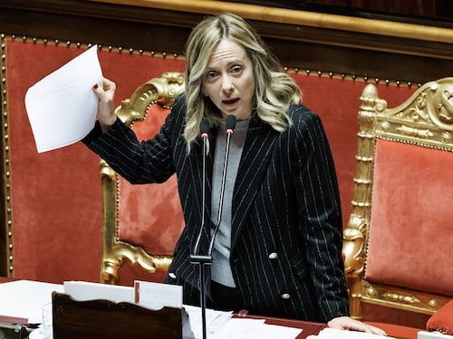Senato, Meloni chiude il caso Draghi: “Nessun attacco, apprezzo la sua fermezza”