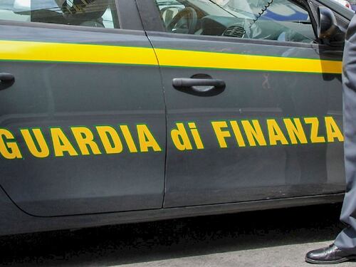 Milano, tangenti in due ospedali. Arrestati primari e dirigenti