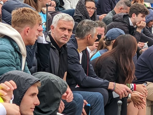 Aspettando la Fiorentina Josè Mourinho si rilassa con il tennis al Foro Italico