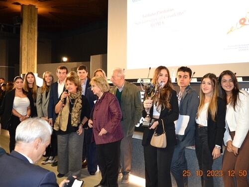 A scuola si lavora per la pace, studenti premiati da EIP Italia