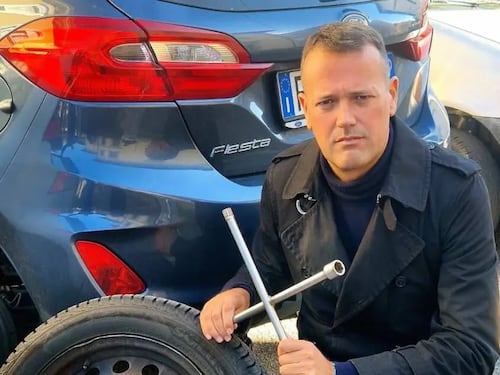Shock a Ceriano: tagliate le gomme dell'auto all'ex sindaco della Lega