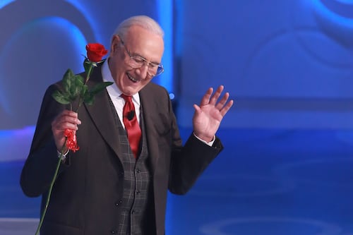 Pippo Baudo, massimo riserbo sull'ultimo periodo. Arbore: "È stato sbrigativo e..."