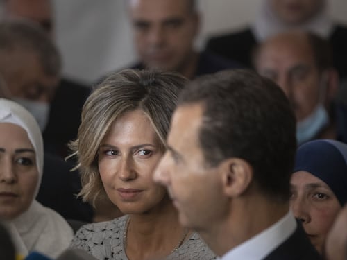 Siria, “grave leucemia ed isolamento”. La diagnosi per la moglie di Assad è terribile