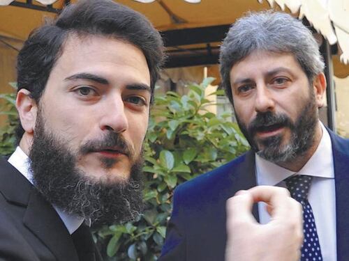 Quant’è Fico avere la colf in nero