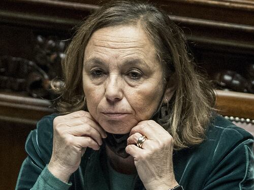Il Tempo svela alla Lamorgese che ha il Covid. E blocca il Consiglio dei ministri