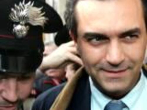 De Magistris indagato, Di Pietro fa finta di niente