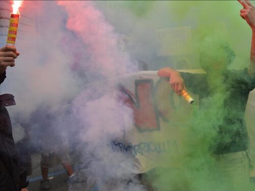 G7 a Torino, scontri tra manifestanti e forze dell'ordine